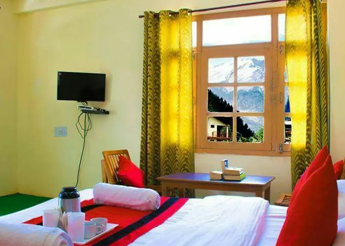 Hotel Apple Villa Manali 