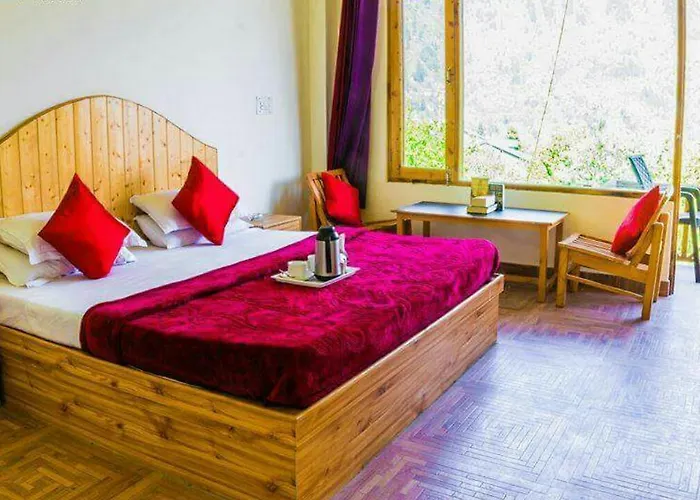 Hotel Apple Villa Manali 